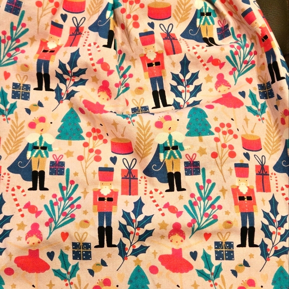 Sugar Plum Dreams Nutcracker Holiday Gift Sack 🎄🎁Approx 27x18 - Picture 2 of 3